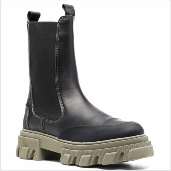 GANNI Black Leather Lug-Sole Mid Chelsea Boot Green sole 38 7.5 - Picture 1 of 10